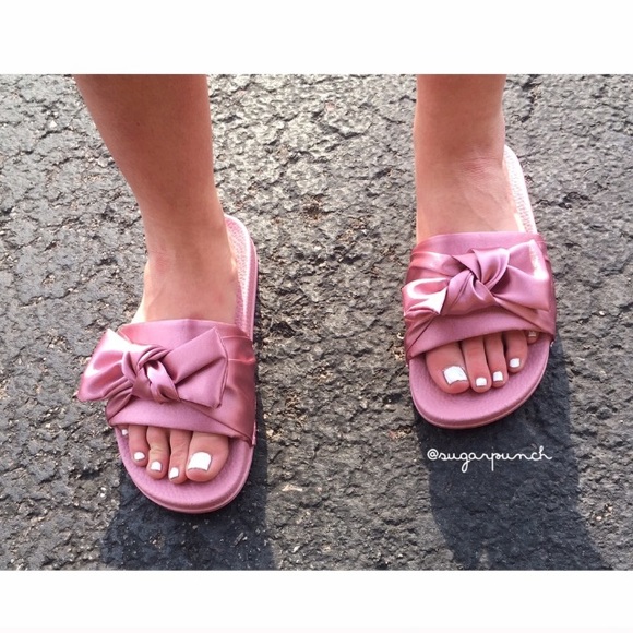 Allie ✨ Pink Satin Bow Slides - Picture 2 of 4
